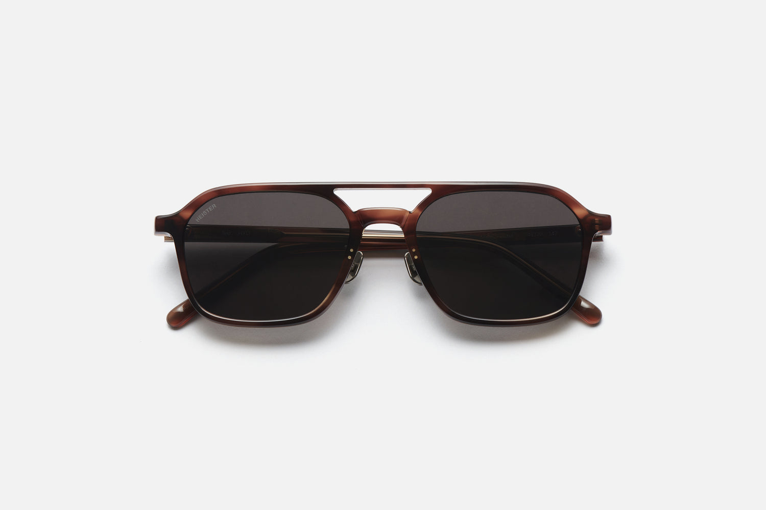 Ted - tortoise / black