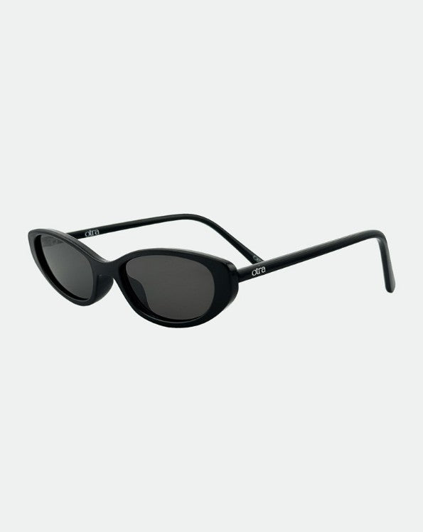 Lulu - black / black