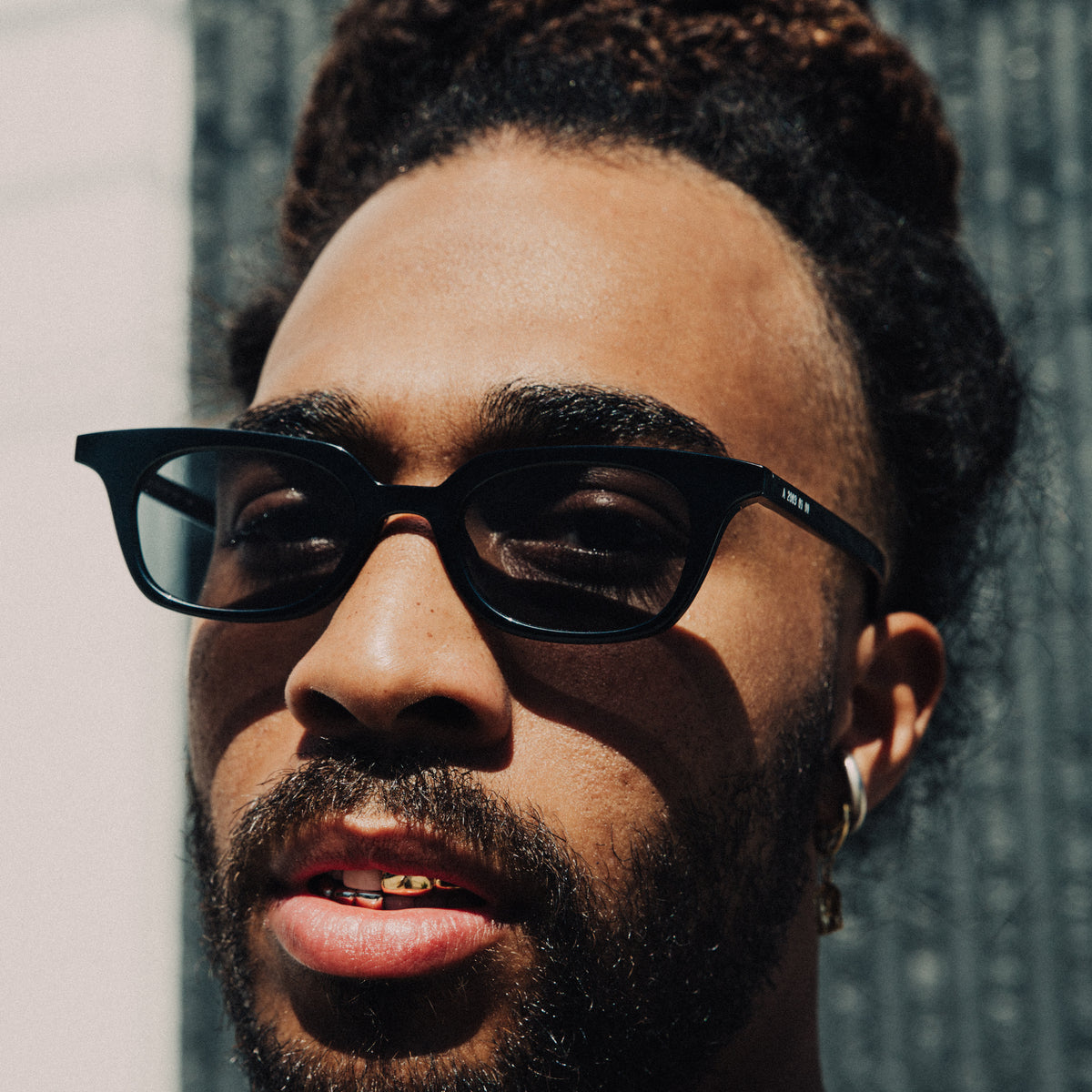 Lofi - black / black