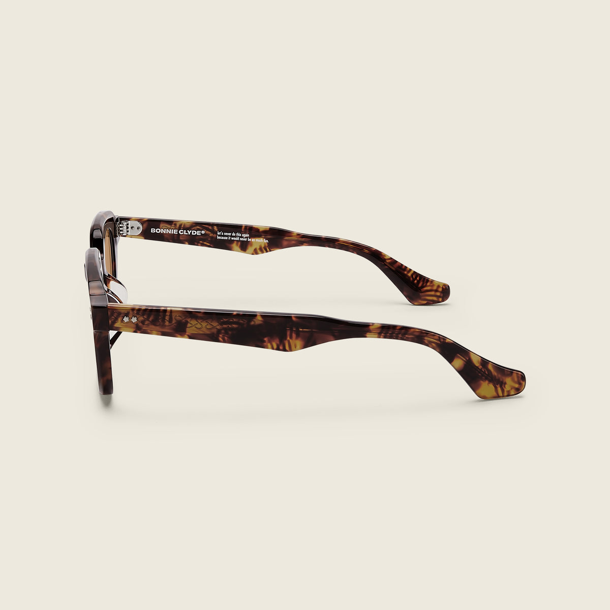 Gustave - tortoise / brown