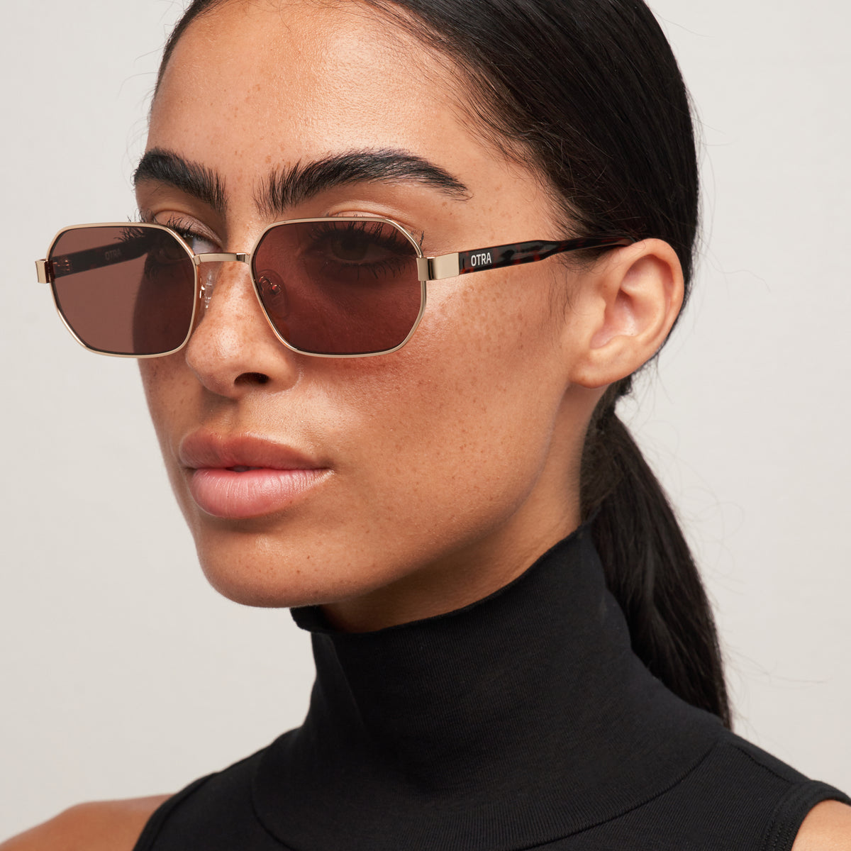 Hannah - gold / brown