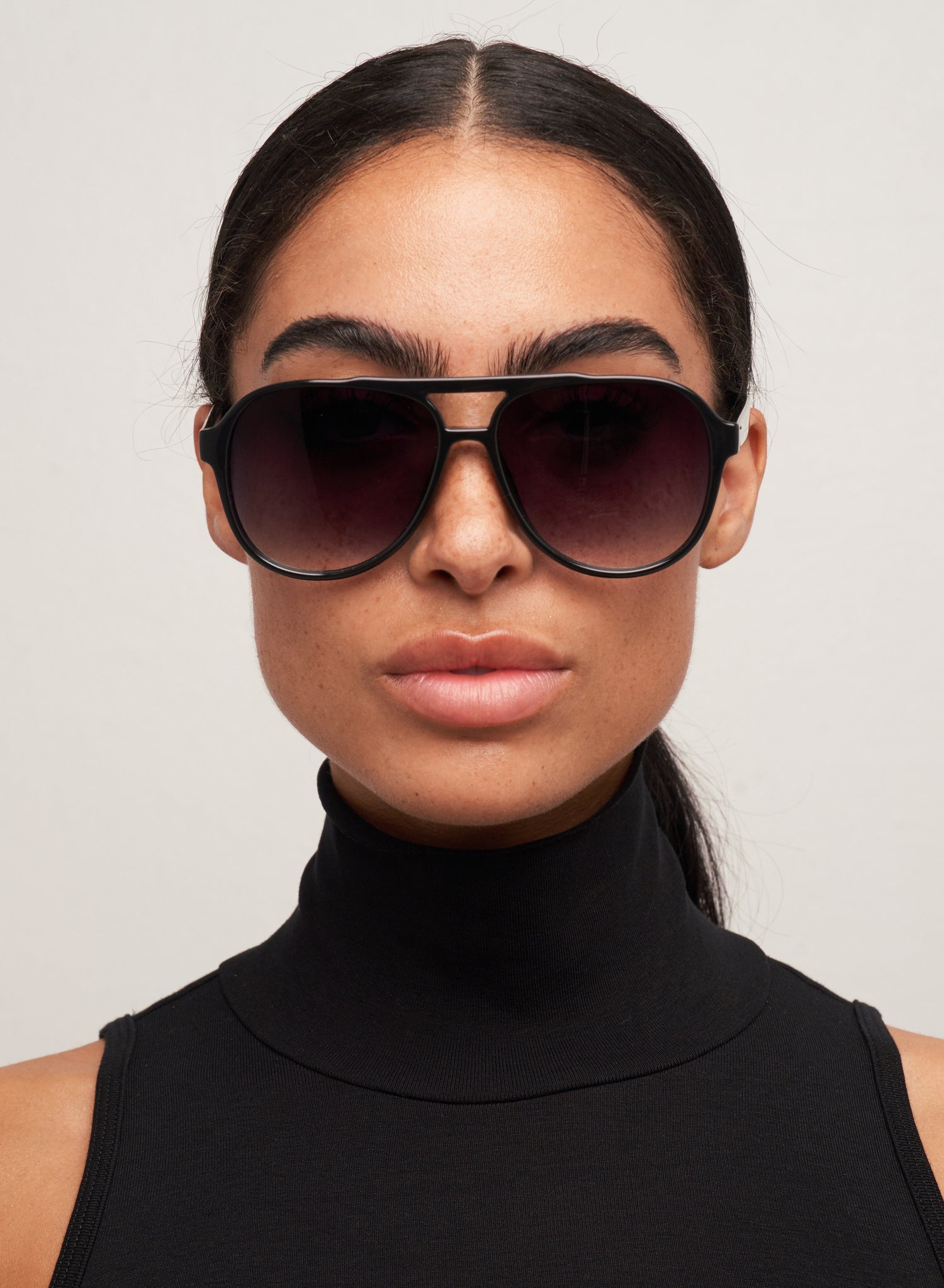 Stevie - Black / black