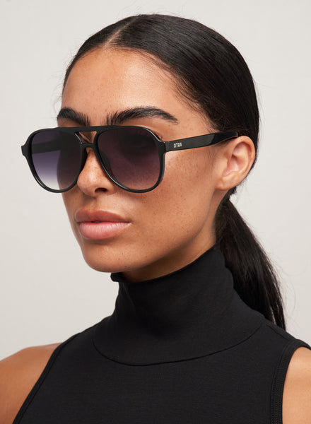 Stevie - Black / black
