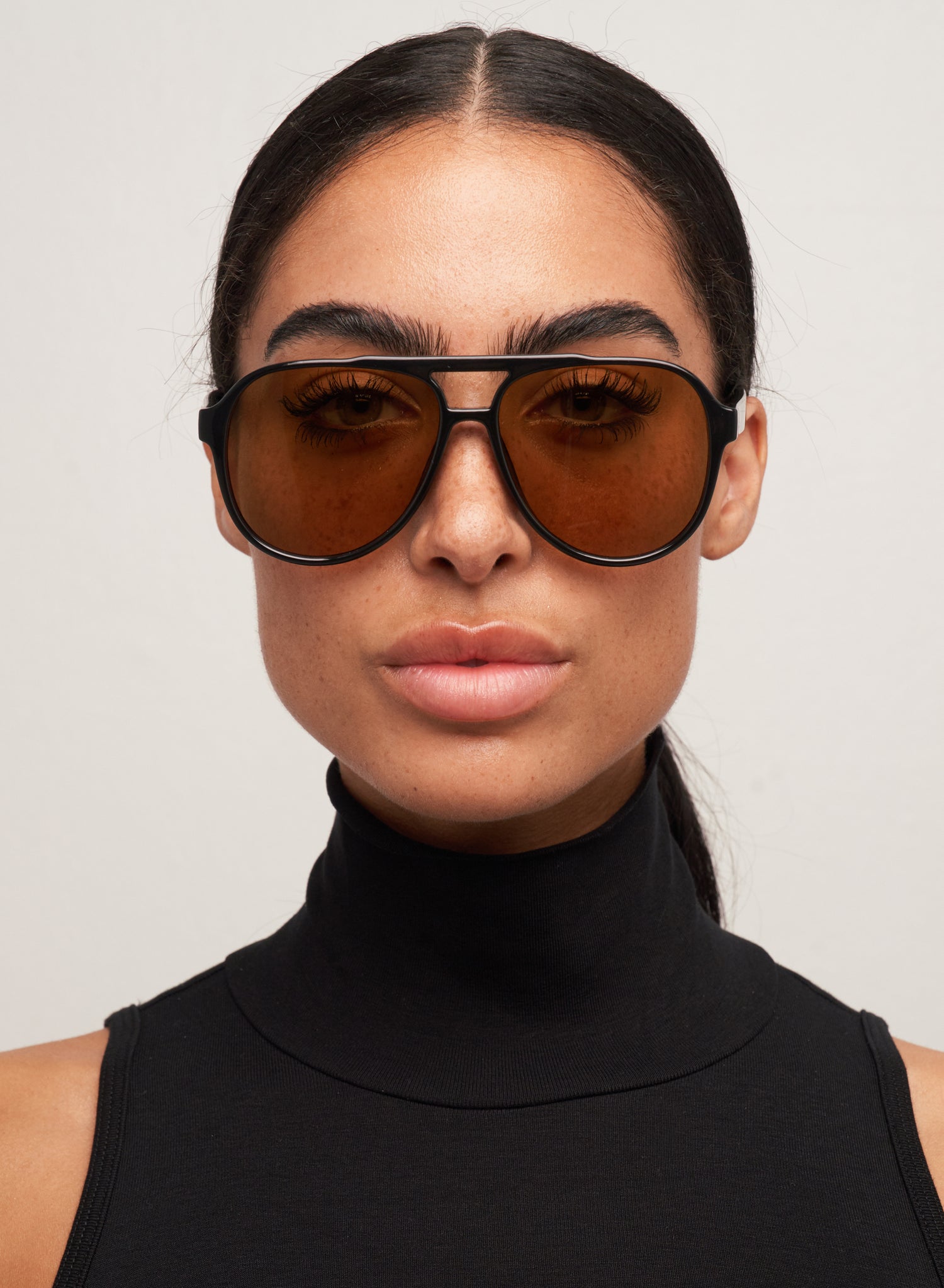 Stevie - Black / Olive